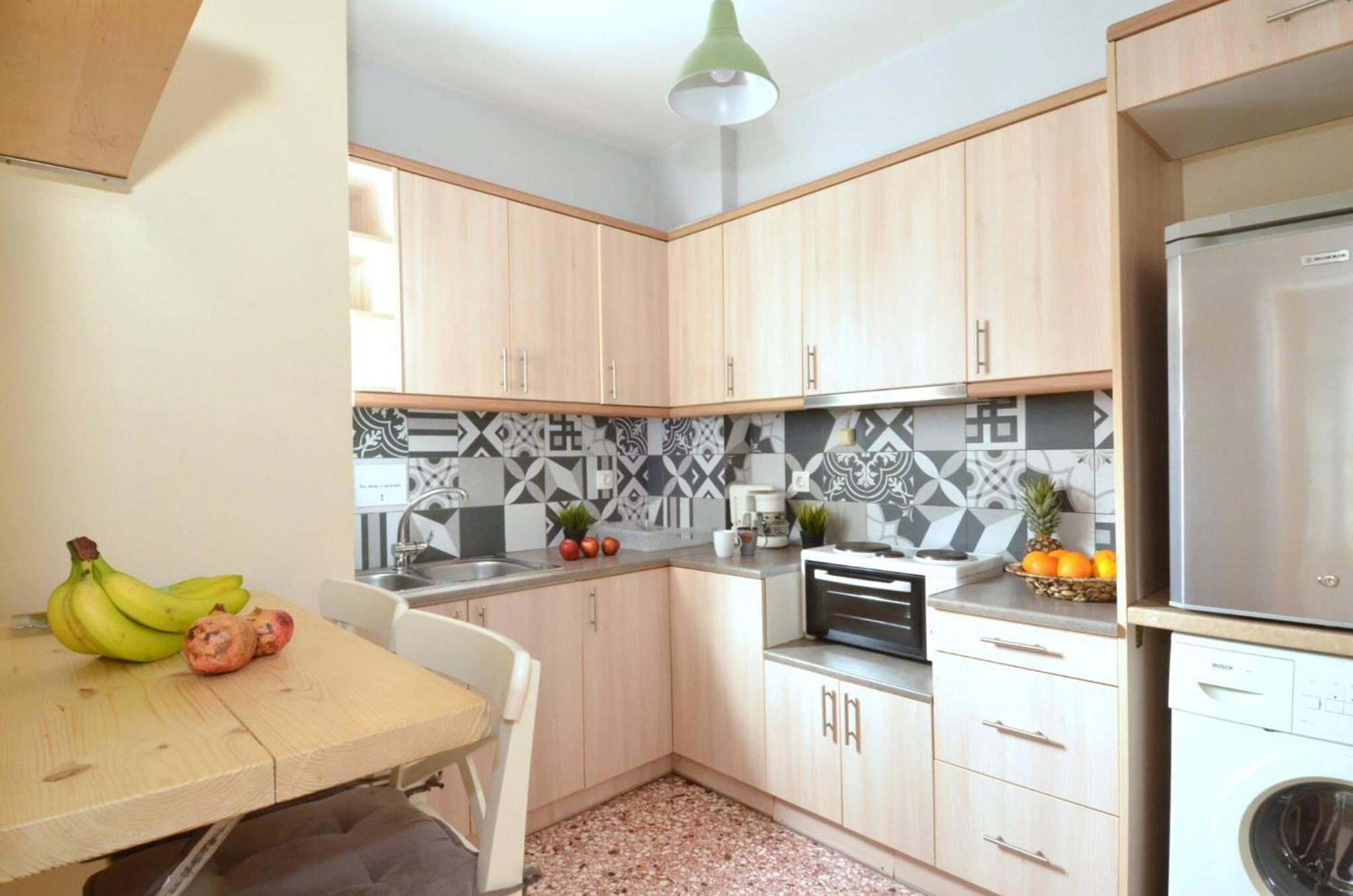 Exarchia, A Nice And Cozy Apartment Афины Экстерьер фото